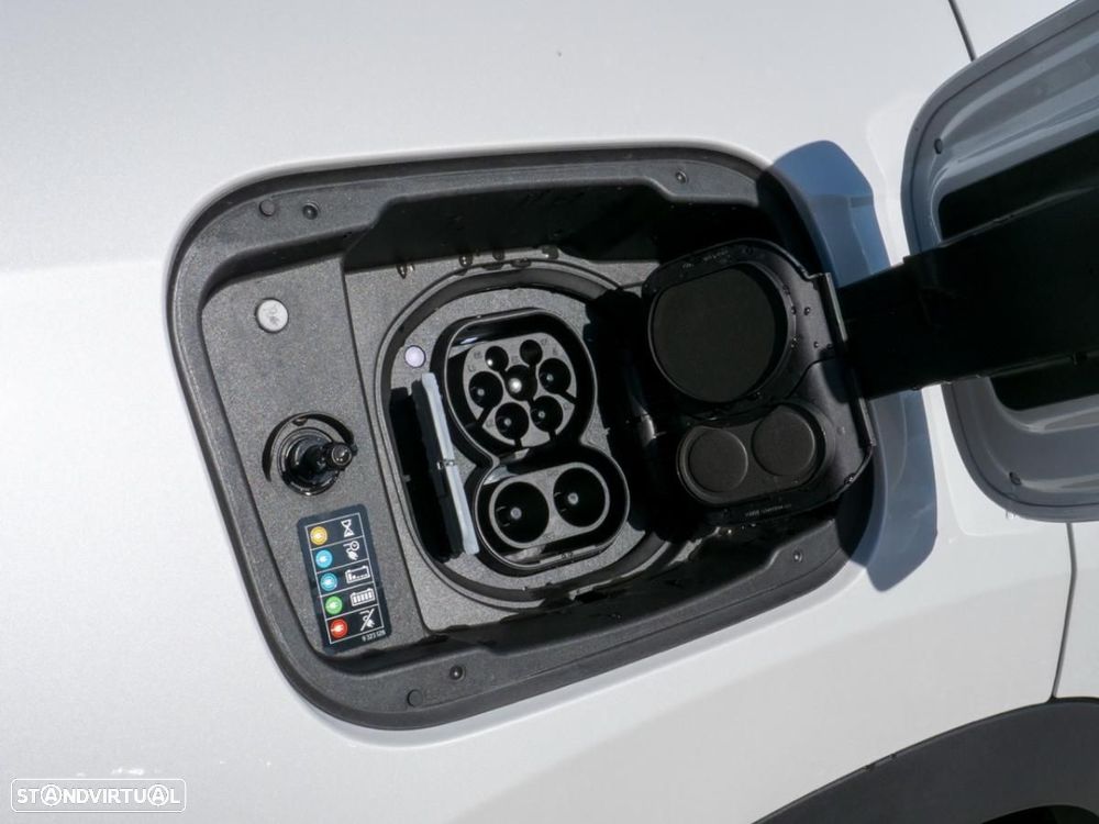 BMW iX1 eDrive20 - 18