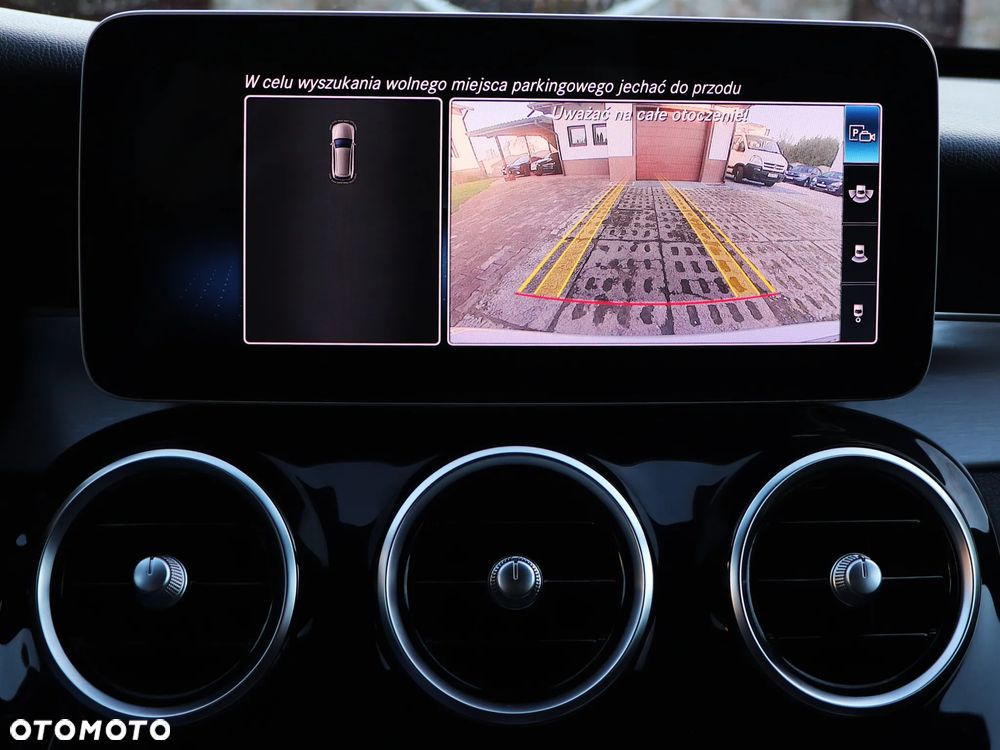 Mercedes-Benz Klasa C 220 d 4Matic T 9G-TRONIC AMG Line - 30