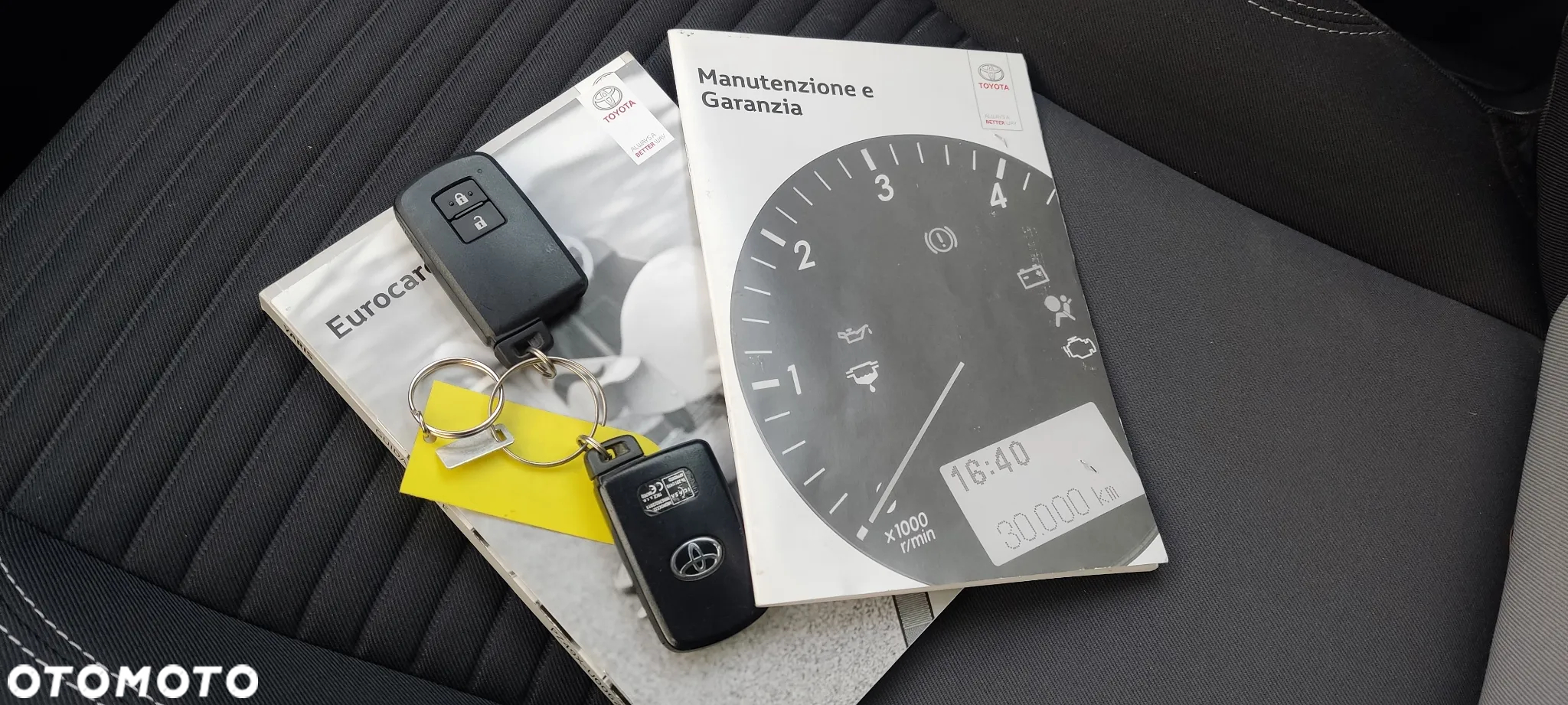 Toyota Yaris Hybrid 1.5 VVT-i Comfort - 14