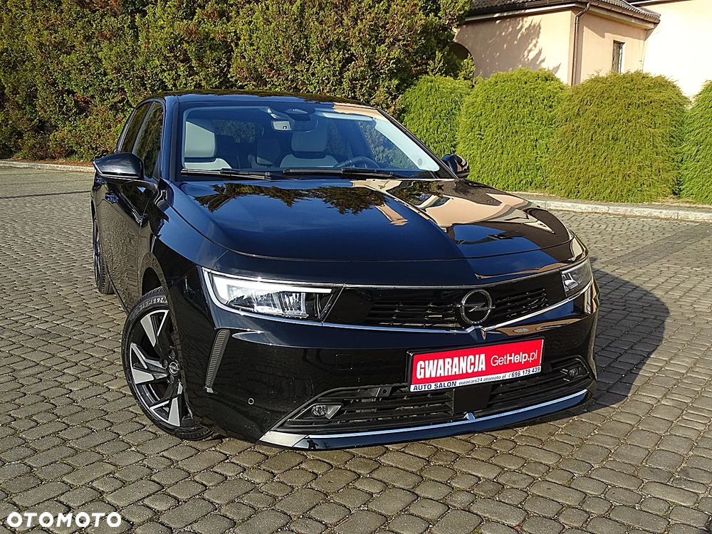 Opel Astra 1.2 Turbo GS - 16