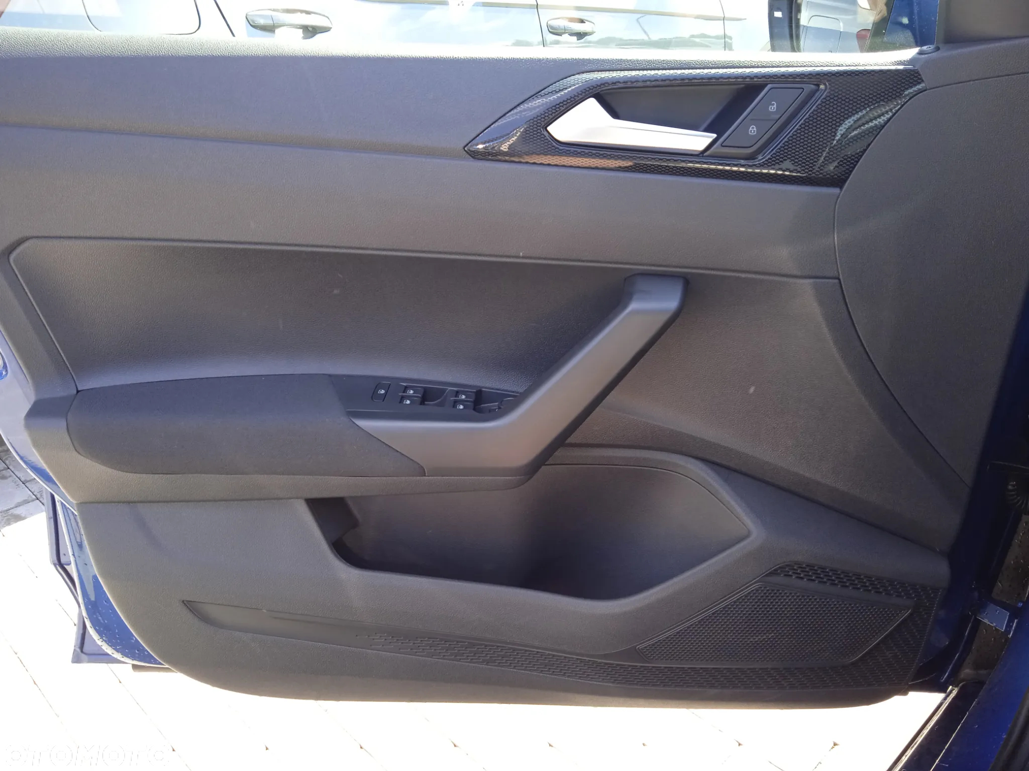 Volkswagen Polo 1.0 TSI Life - 12