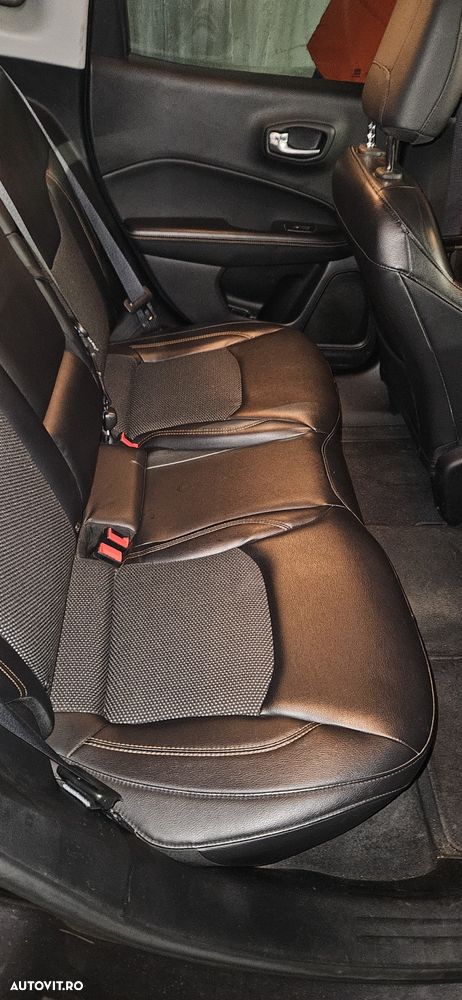 Jeep Compass 2.0 M-Jet 4x4 AT Limited - 22