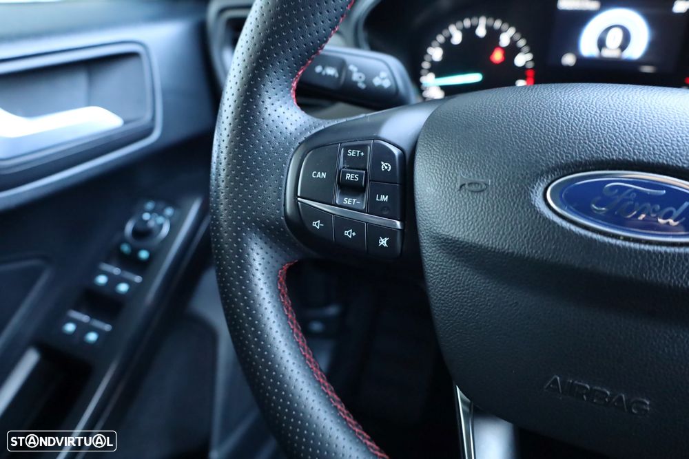Ford Focus SW 1.0 EcoBoost MHEV ST-Line - 16