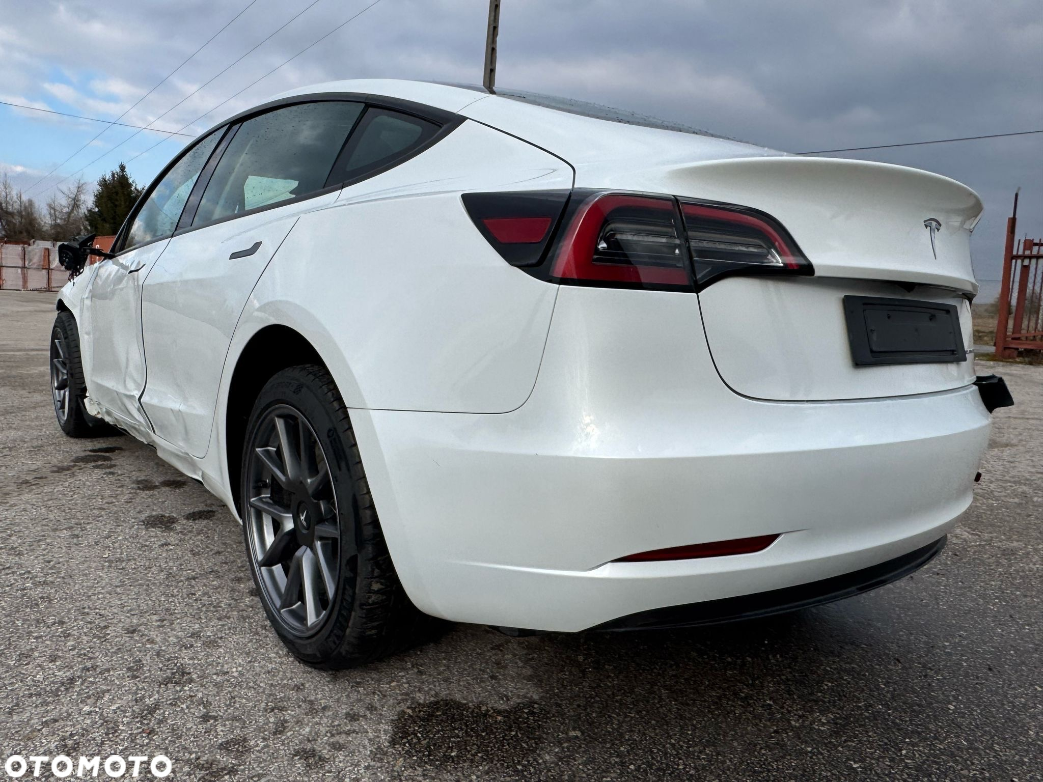 Tesla Model 3 Long Range AWD - 39