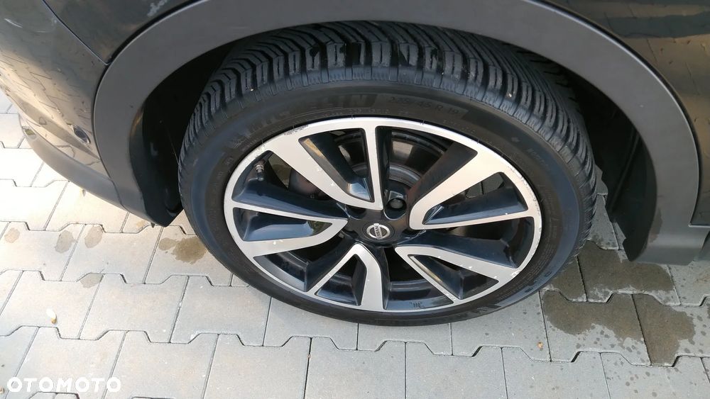 Nissan Qashqai 1.6 dCi Xtronic TEKNA+ - 15