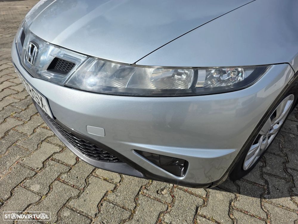 Honda Civic 1.4 i-VTEC Elegance - 25