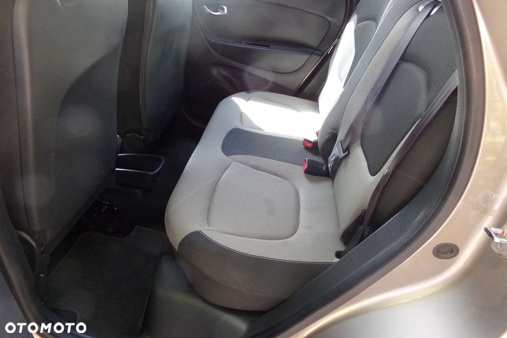 Renault Captur - 19