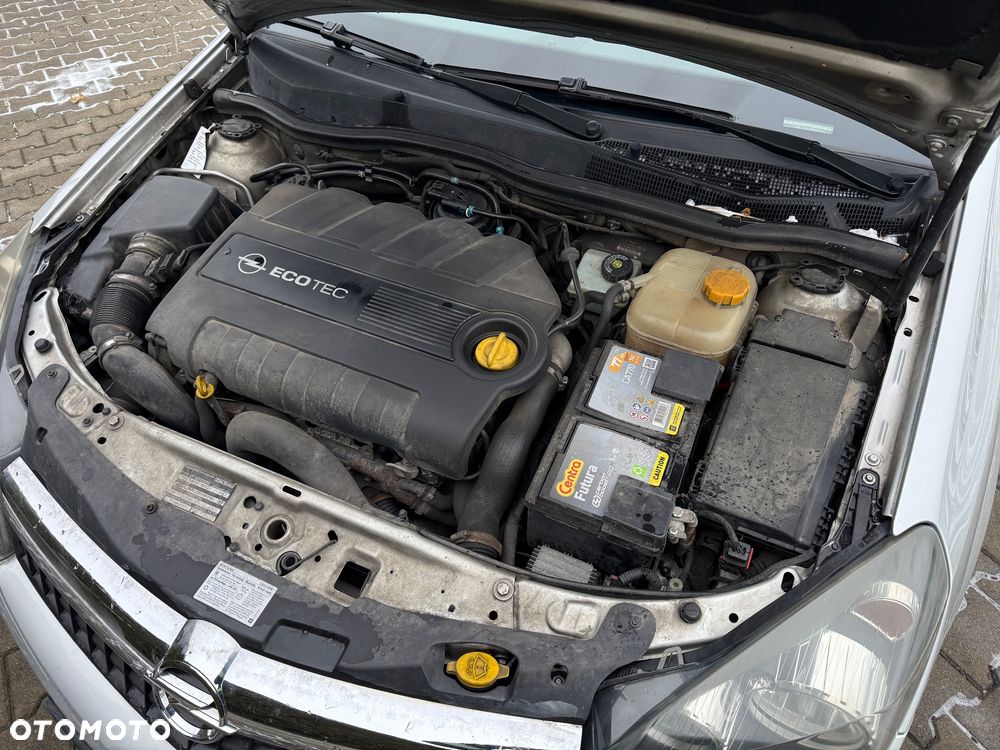 Opel Astra 1.9 CDTI Sport - 19