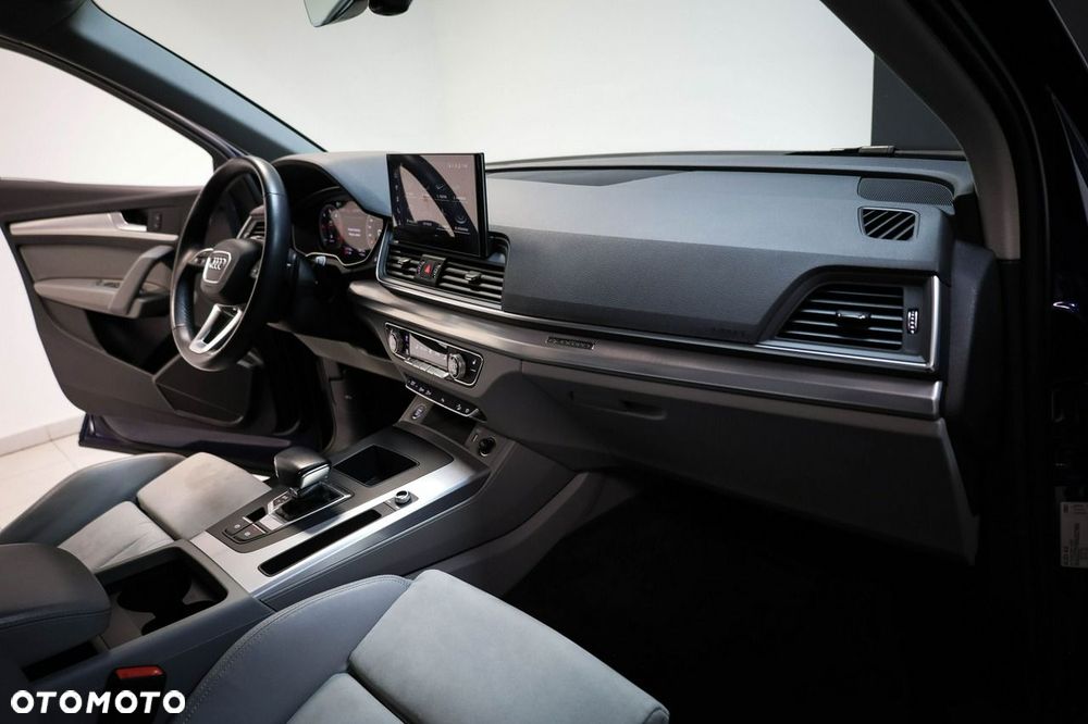 Audi Q5 Sportback - 25