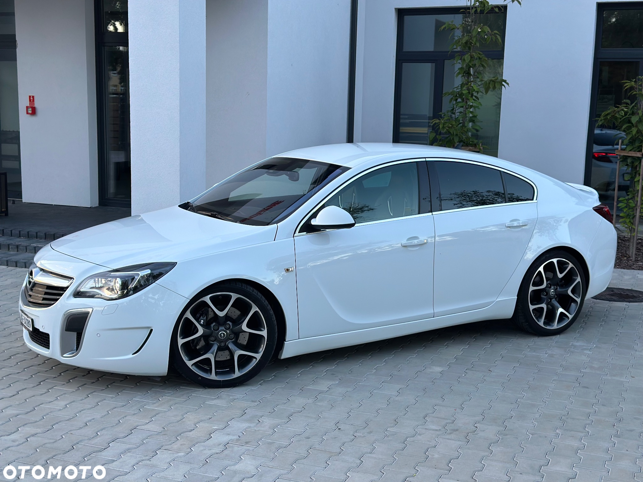 Opel Insignia 2.8 V6 Turbo Sports Tourer 4x4 Automatik OPC - 9