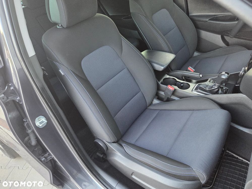 Hyundai Tucson blue 1.7 CRDi 2WD DCT Advantage - 34
