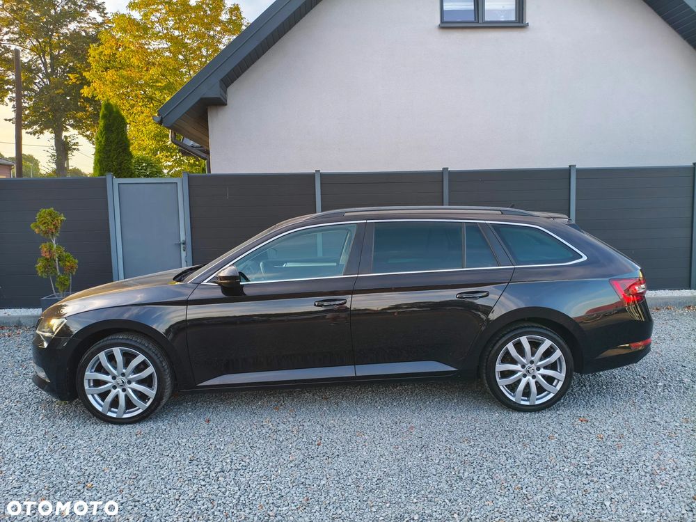 Skoda Superb 2.0 TDI DSG Style - 4