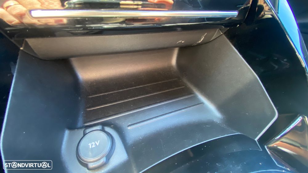 Peugeot 208 1.5 BlueHDi GT - 46