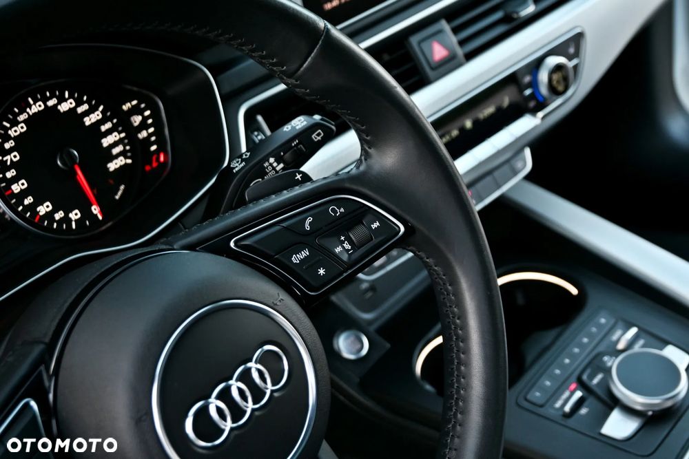 Audi A4 Avant 40 TDI S tronic quattro - 33
