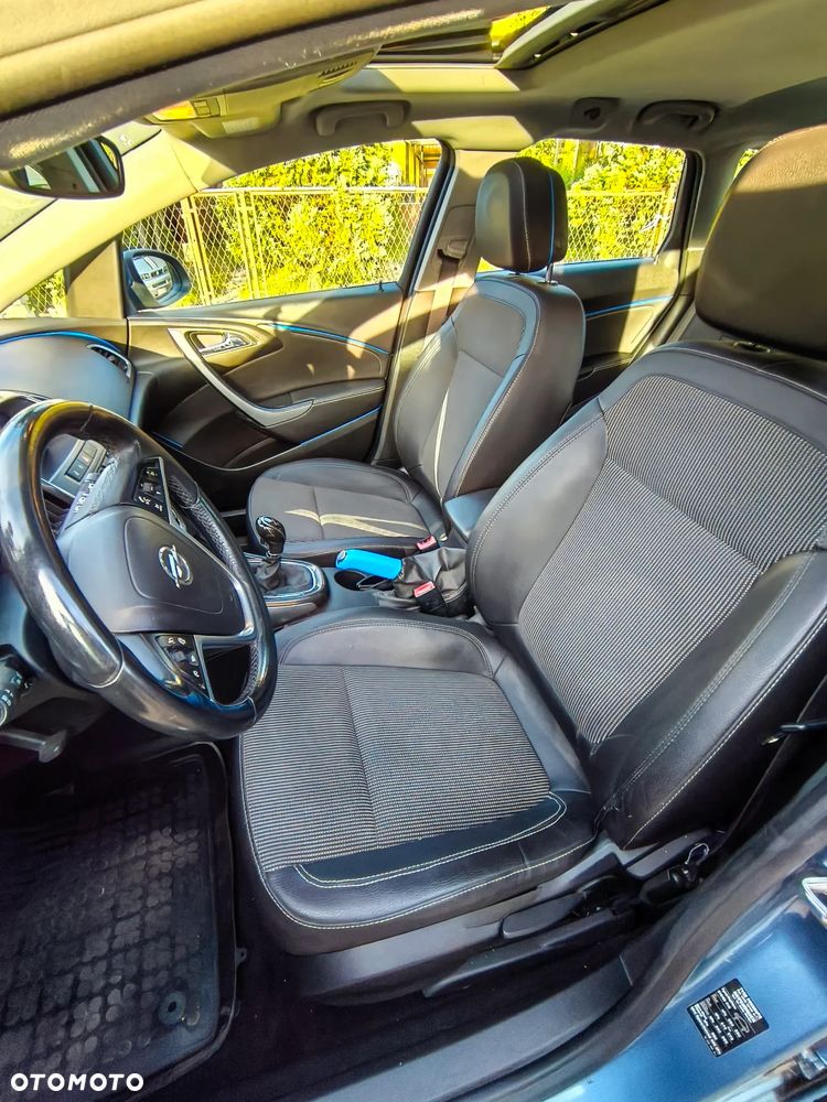 Opel Astra - 12