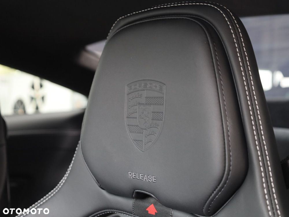 Porsche 911 - 36