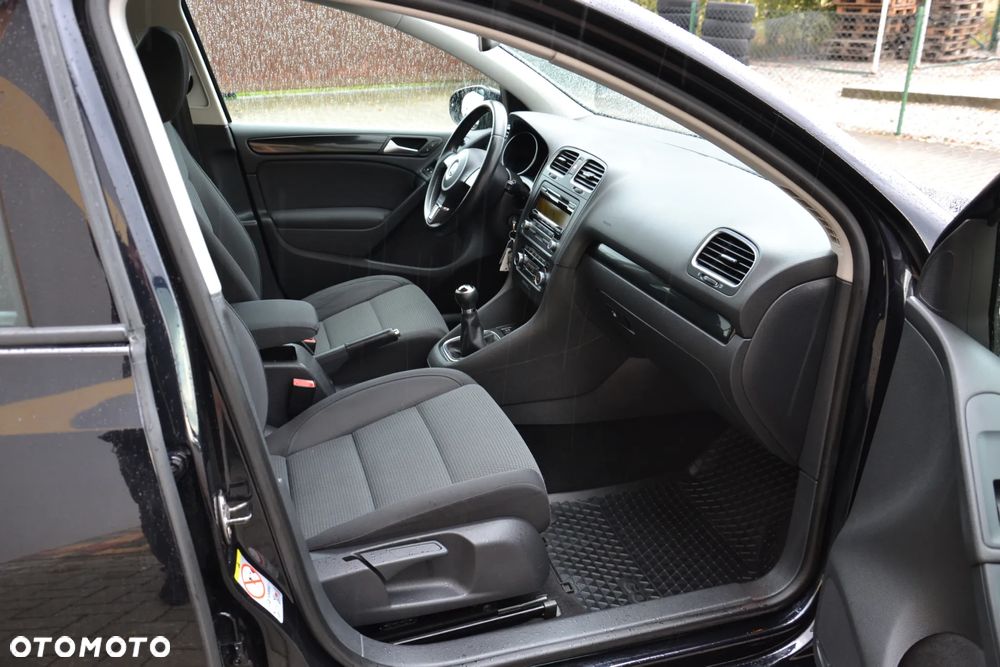 Volkswagen Golf VI 1.4 Comfortline - 30