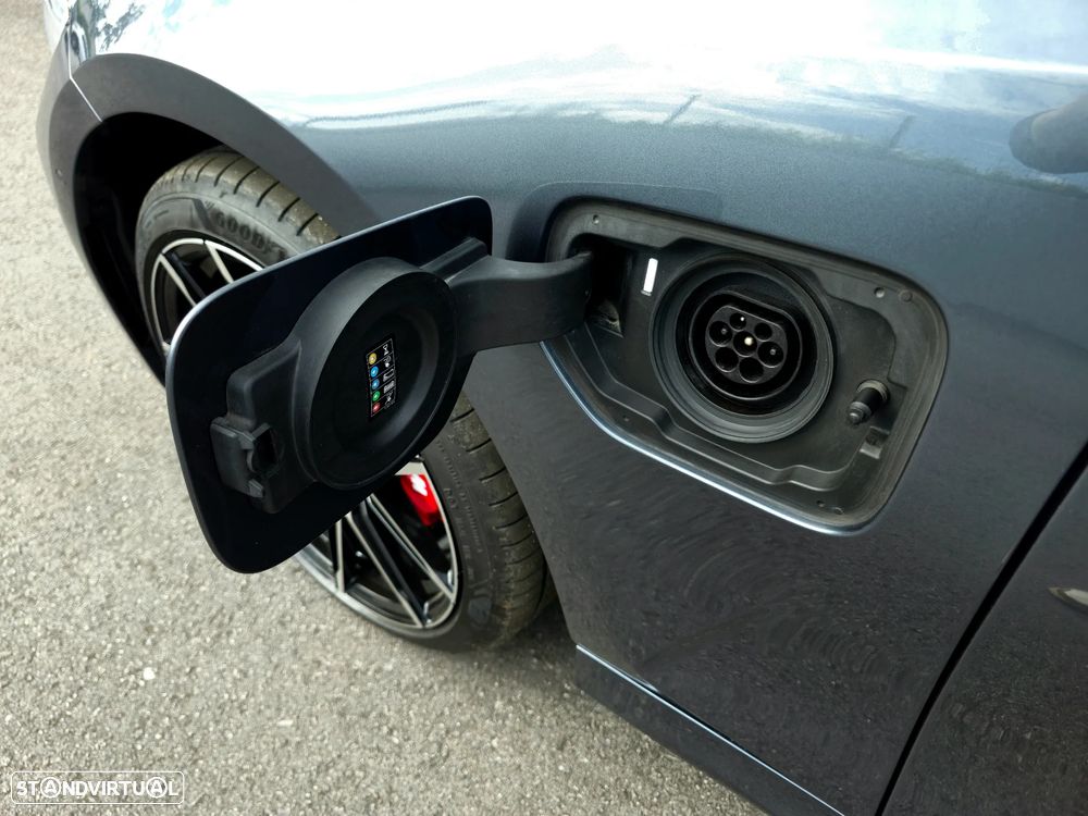 BMW 330 e Pack M Auto - 5