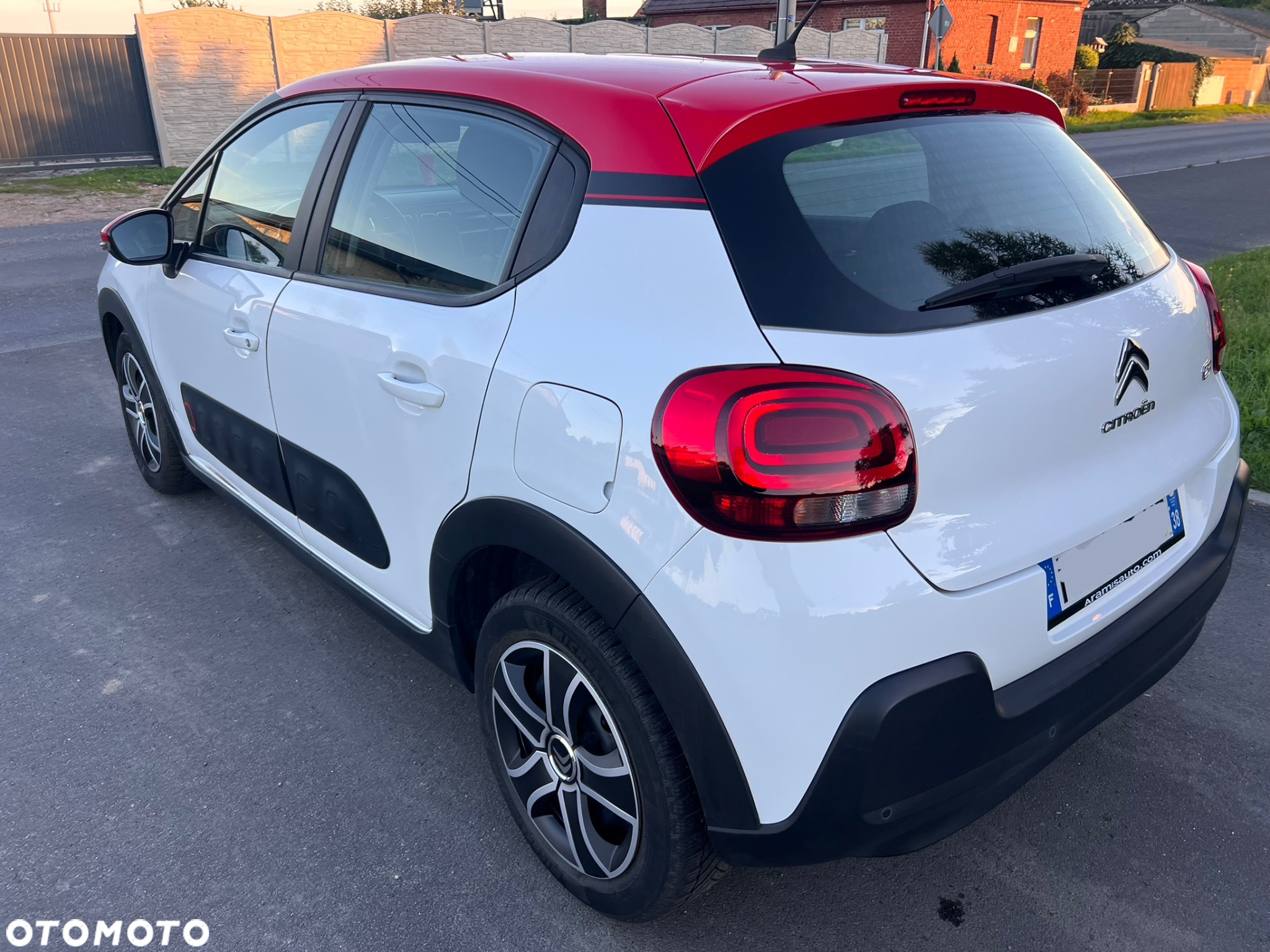 Citroën C3 Pure Tech 83 S&S SHINE - 8