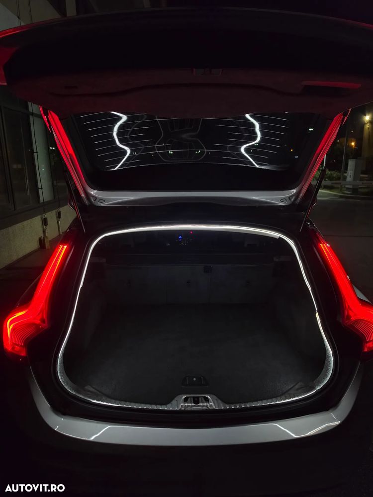 Volvo V60 D2 ECO Start-Stop Basic - 19