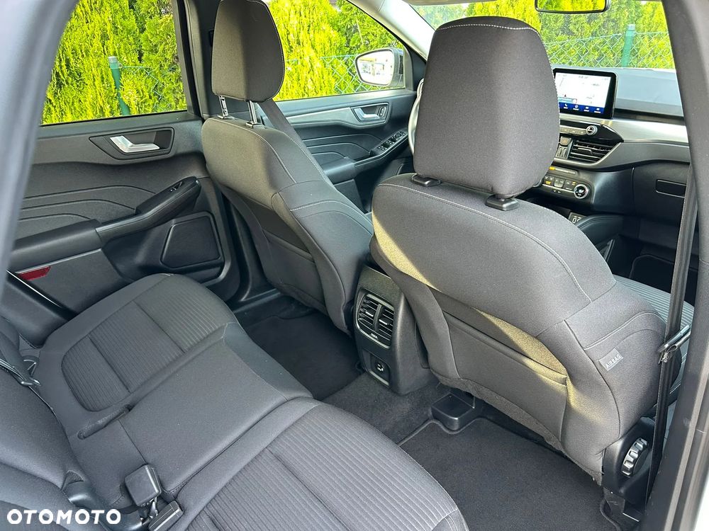 Ford Kuga 2.5 Duratec FHEV ST-LINE - 27