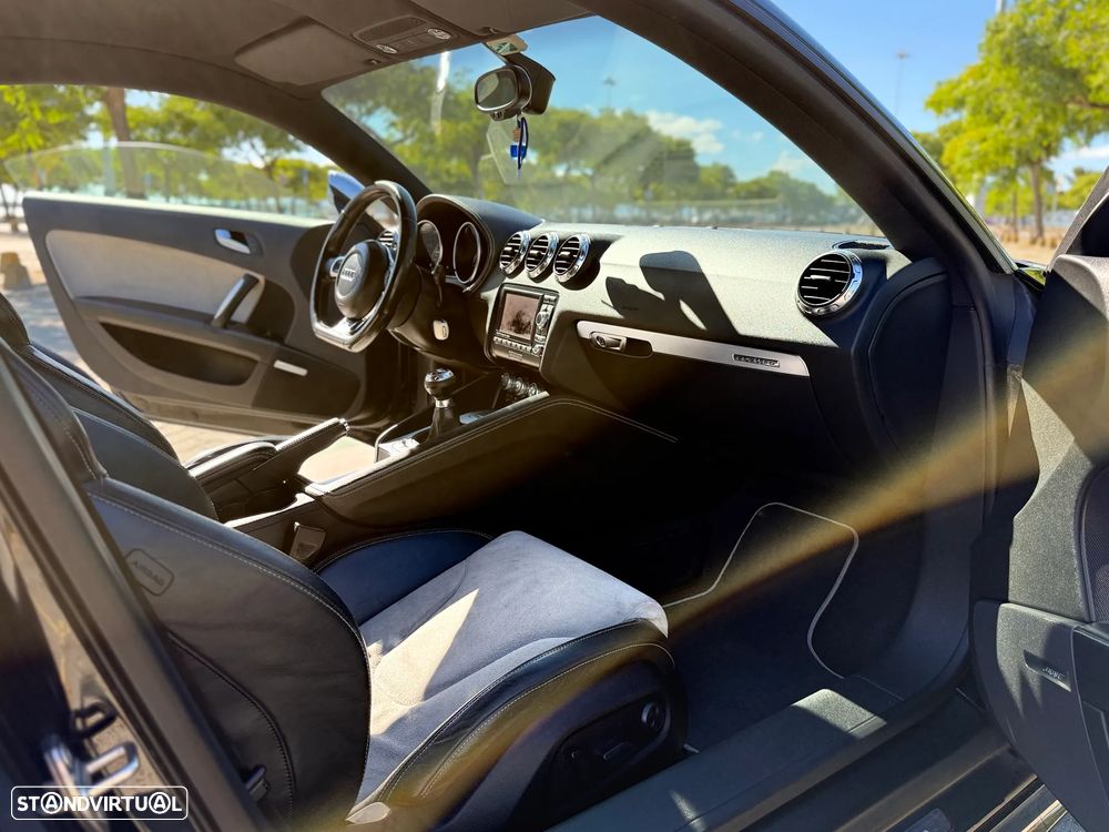 Audi TTS Coupé 2.0 TFSi quattro - 22