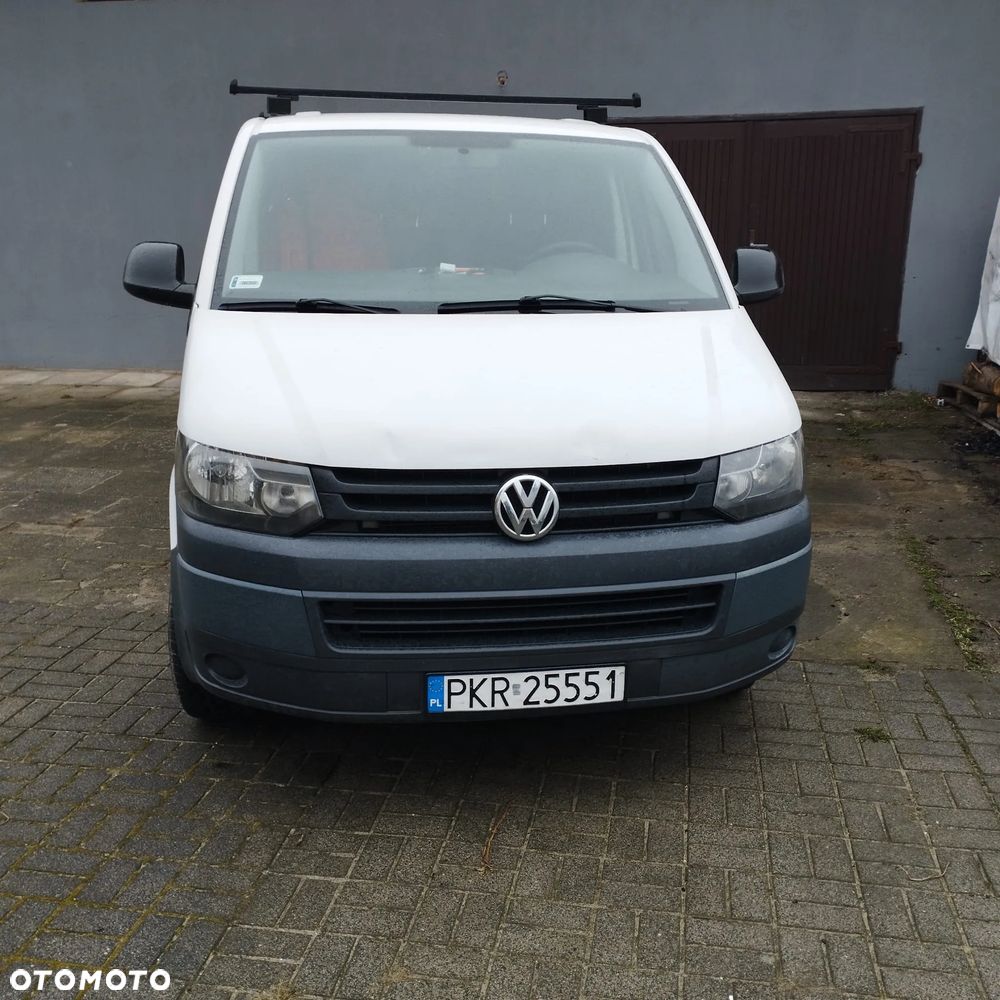 Volkswagen Transporter - 1
