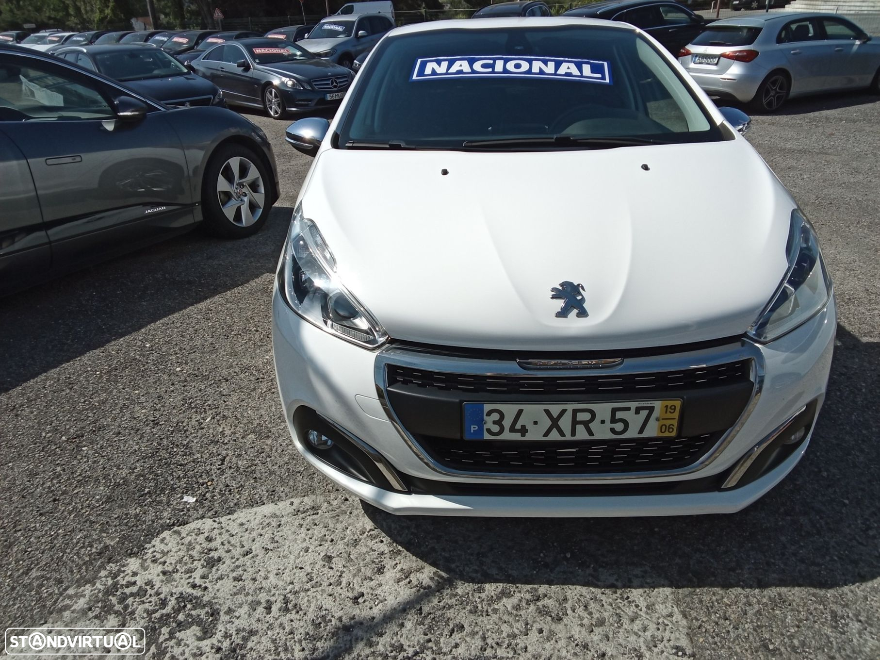 Peugeot 208 1.2 PureTech Signature - 2