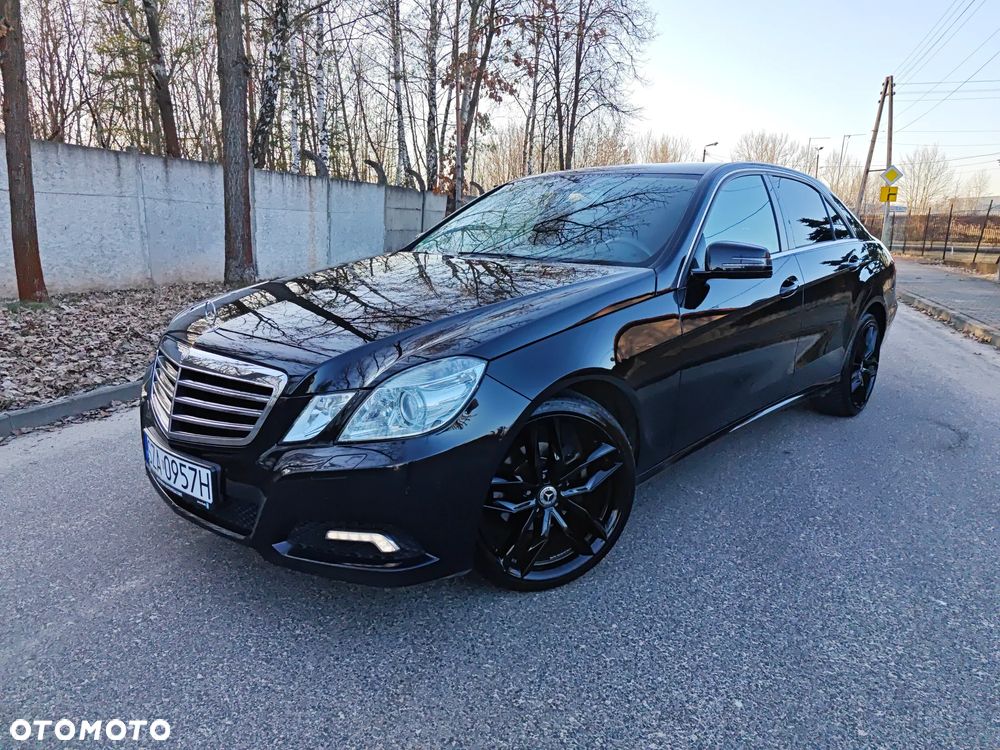 Mercedes-Benz Klasa E 200 CDI DPF BlueEFFICIENCY Automatik Avantgarde - 2