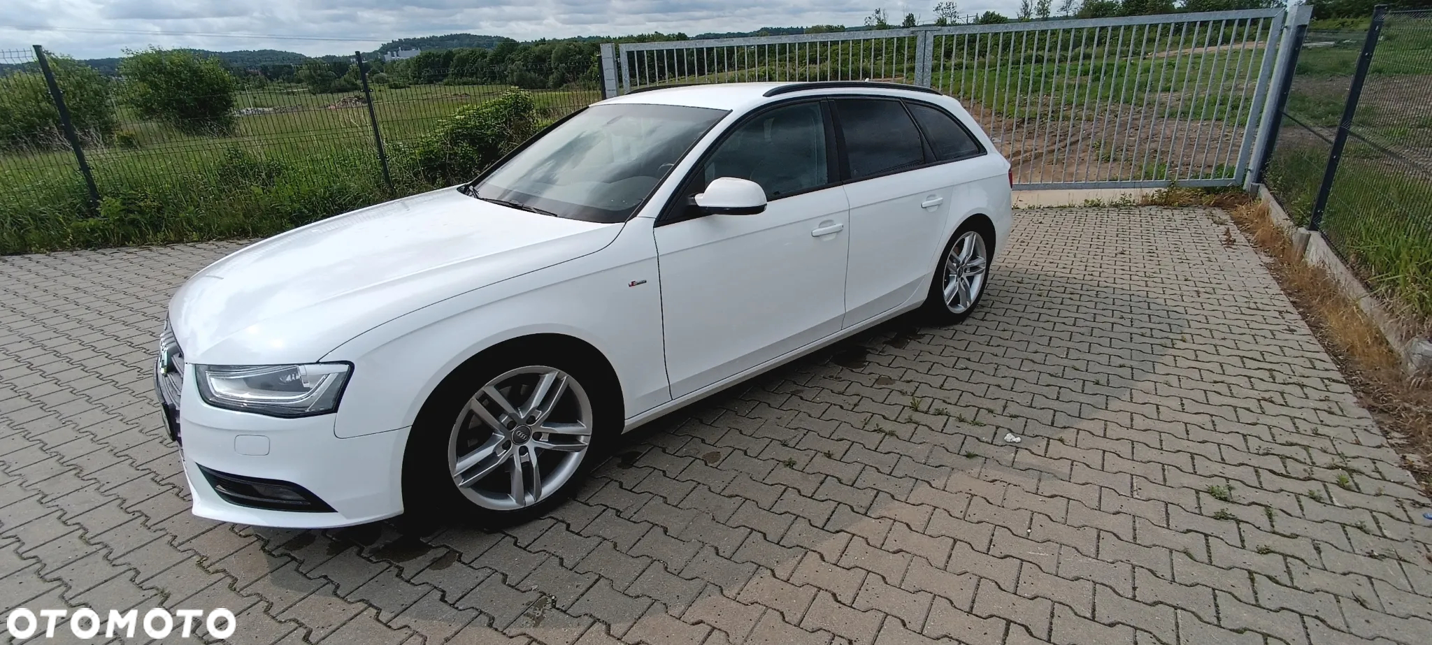 Audi A4 Avant 2.0 TDI DPF multitronic S line Sportpaket - 5