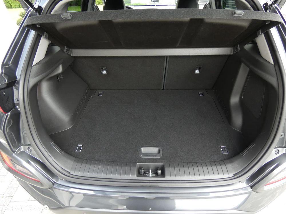 Hyundai Kona 1.6 T-GDI Premium DCT - 36