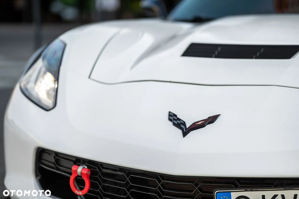 Chevrolet Corvette - 9