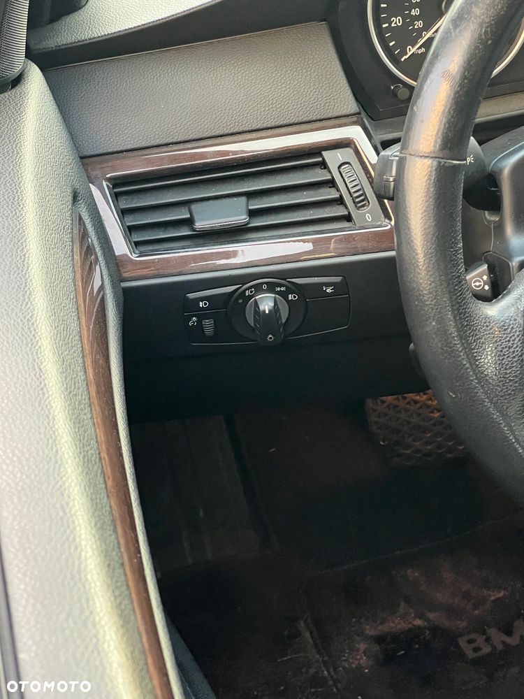 BMW Seria 5 540i Edition Exclusive - 11