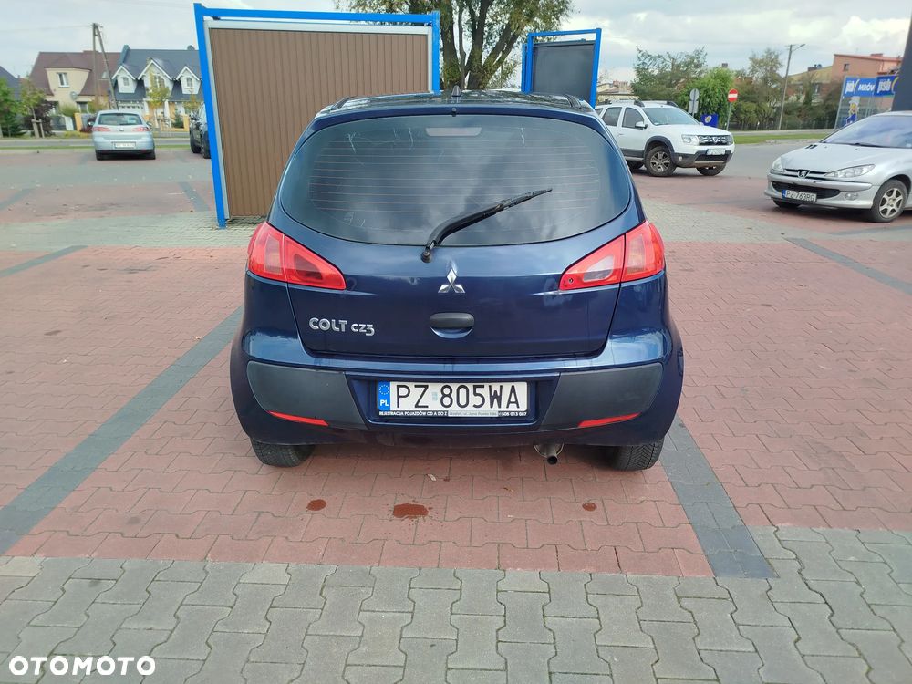 Mitsubishi Colt - 8