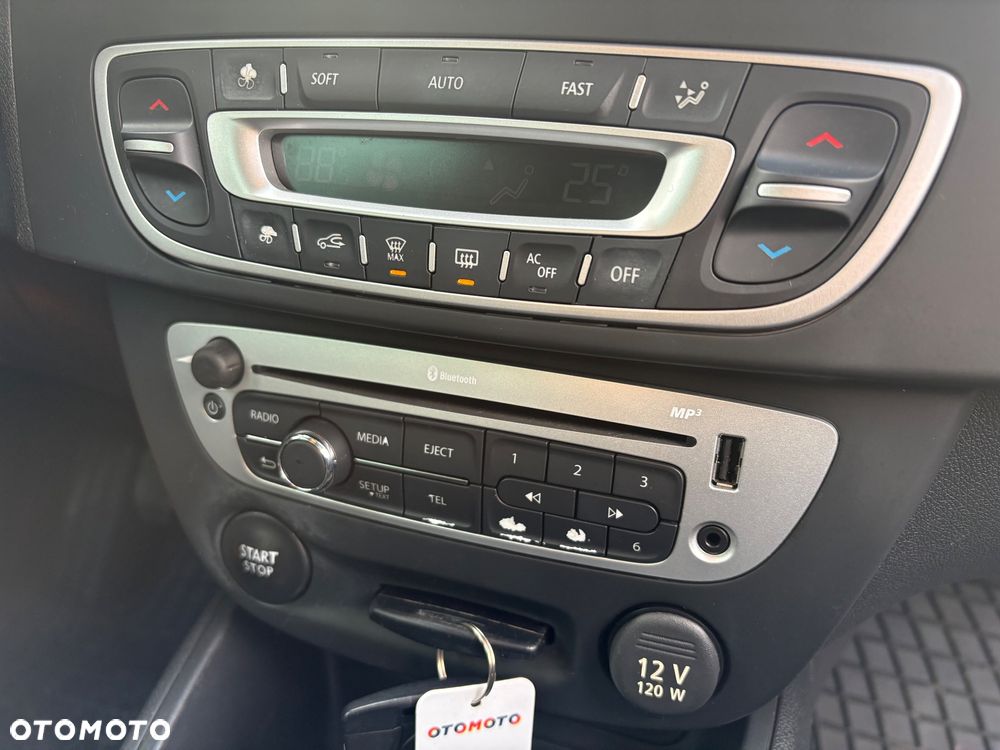 Renault Megane ENERGY TCe 115 Start & Stop LIMITED - 14