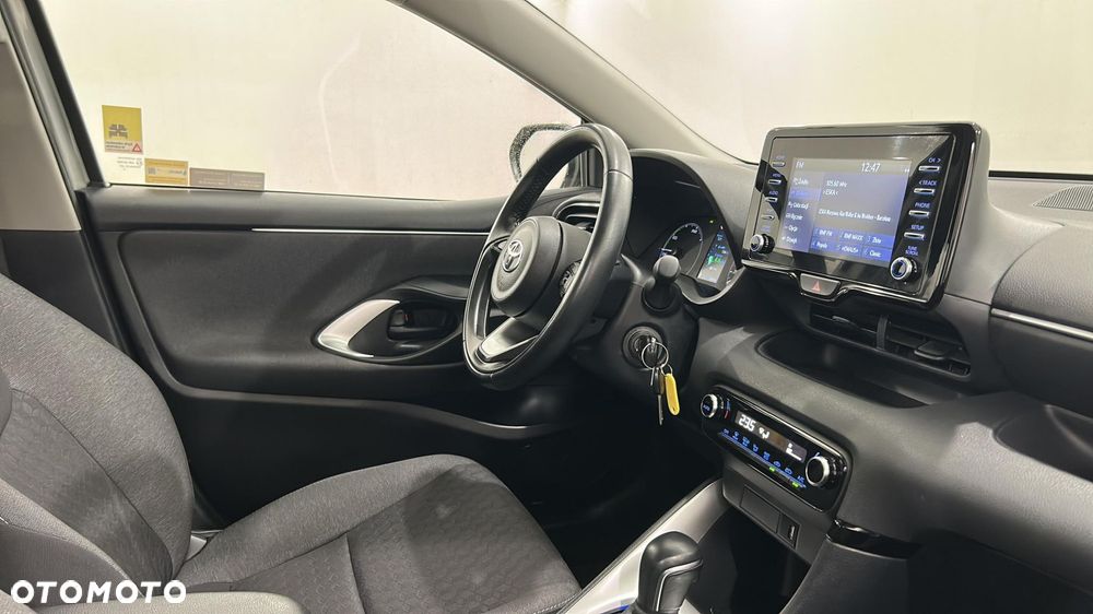 Toyota Yaris - 15
