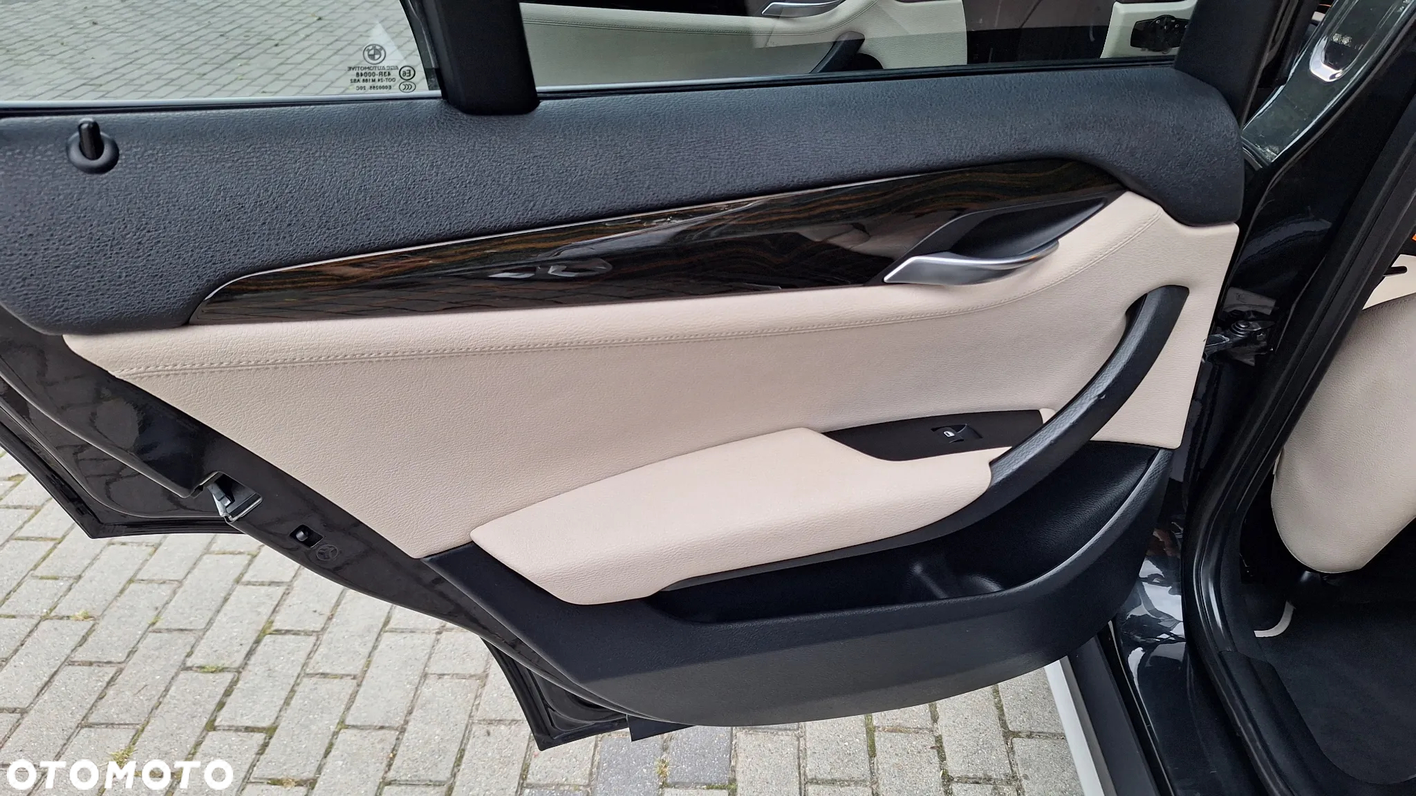 BMW X1 - 23