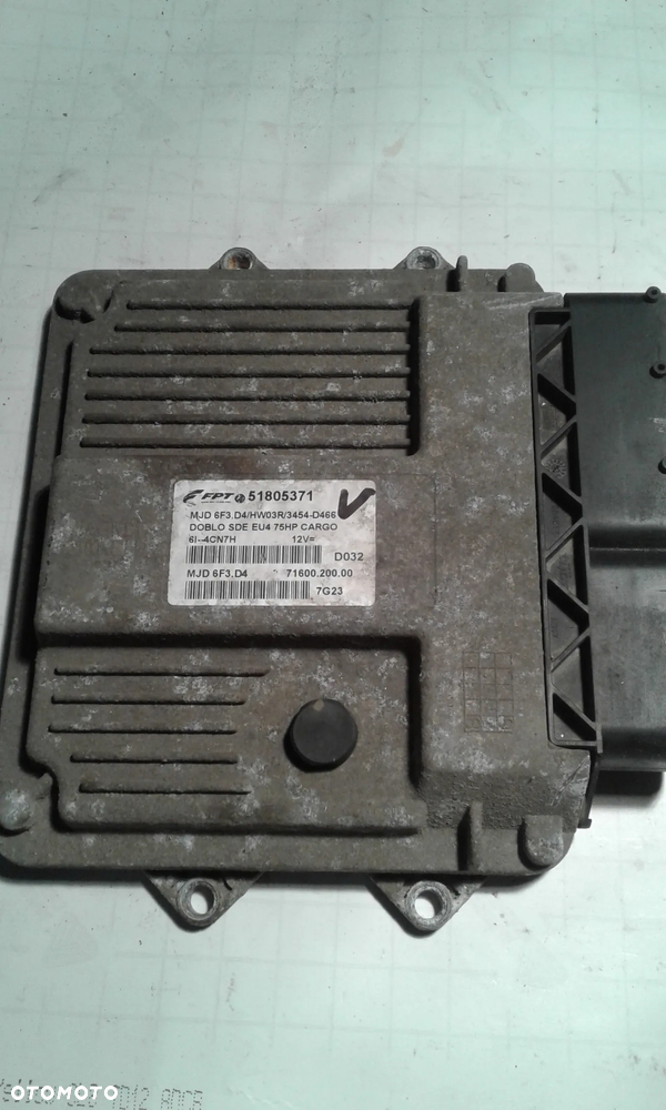 Sterownik moduł silnika Fiat OE 51805371