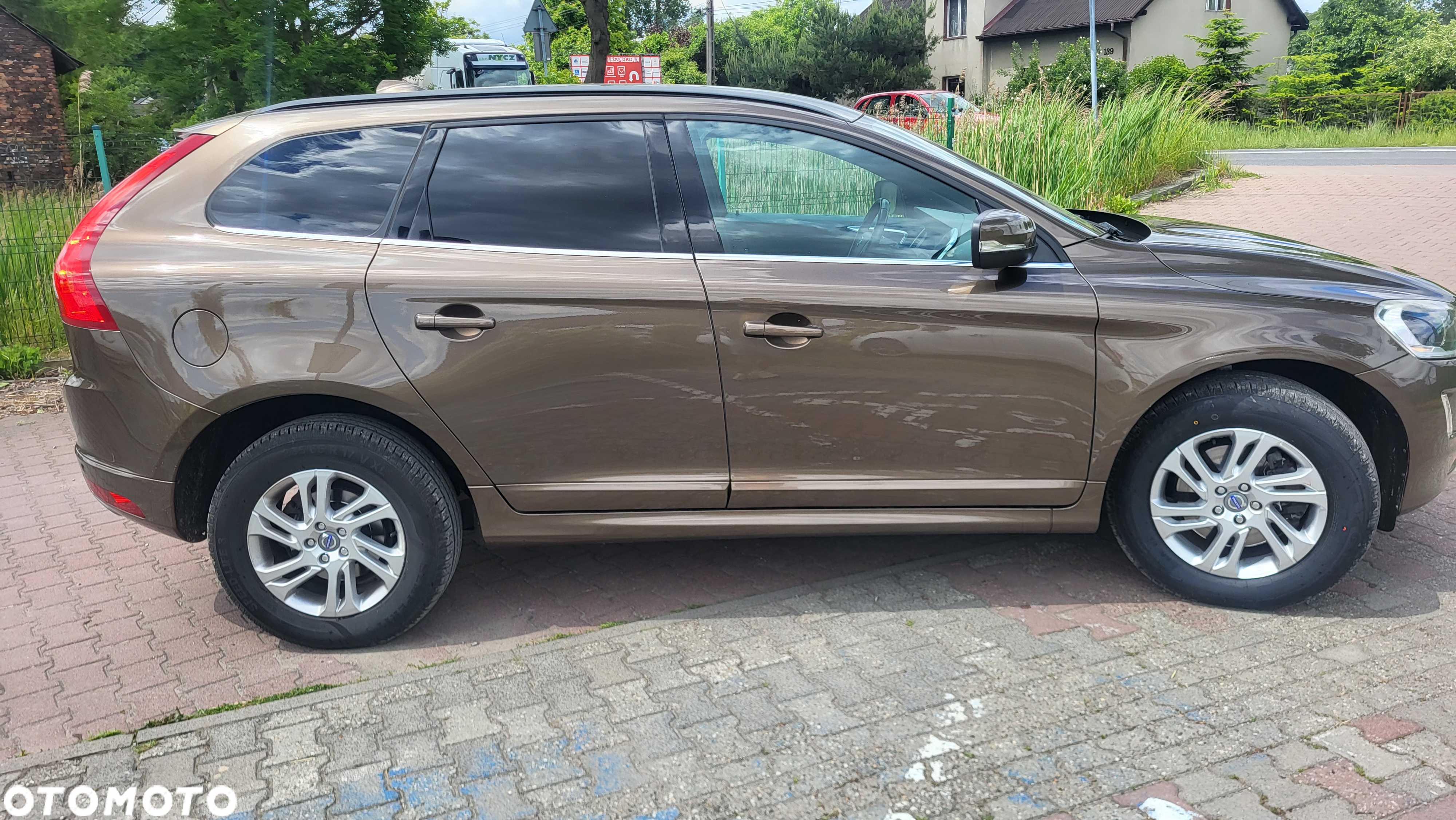 Volvo XC 60 D4 Geartronic Momentum - 35