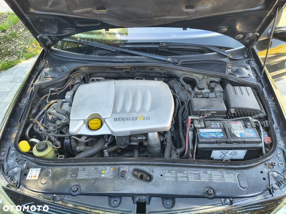 Renault Laguna 2.0 DCi Dynamique - 9
