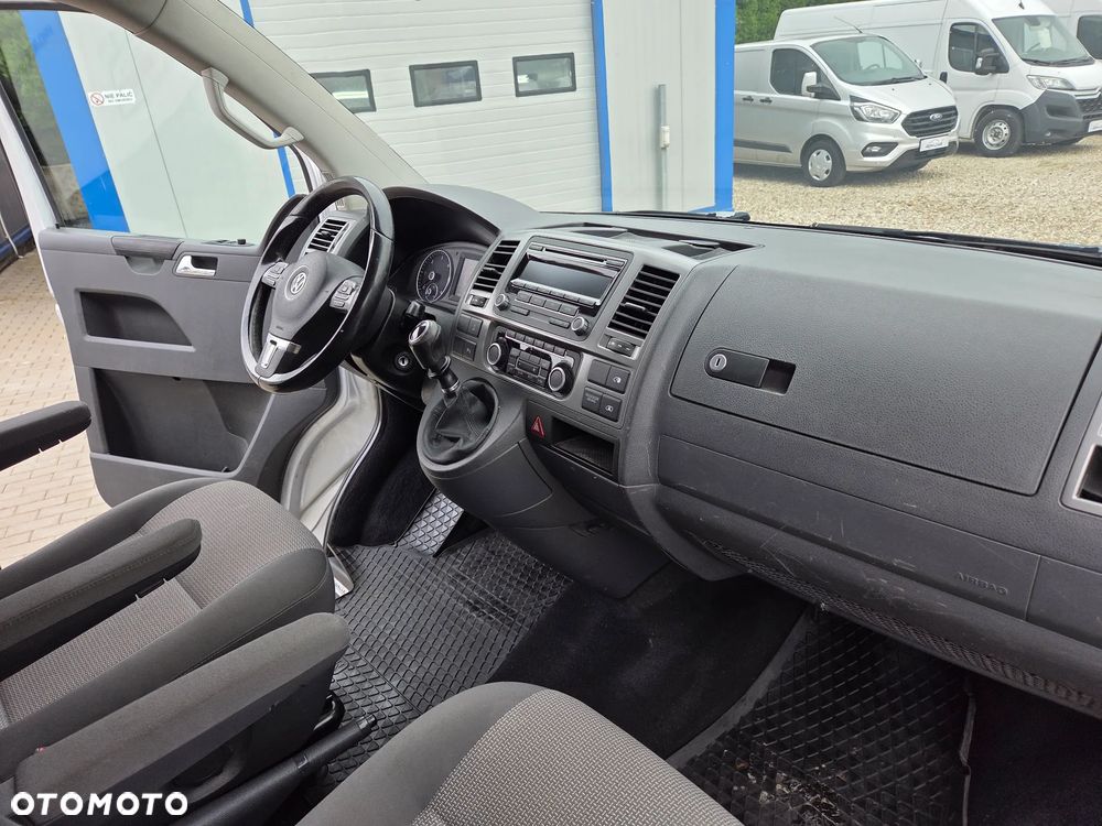 Volkswagen Caravelle L2 Trendline - 25