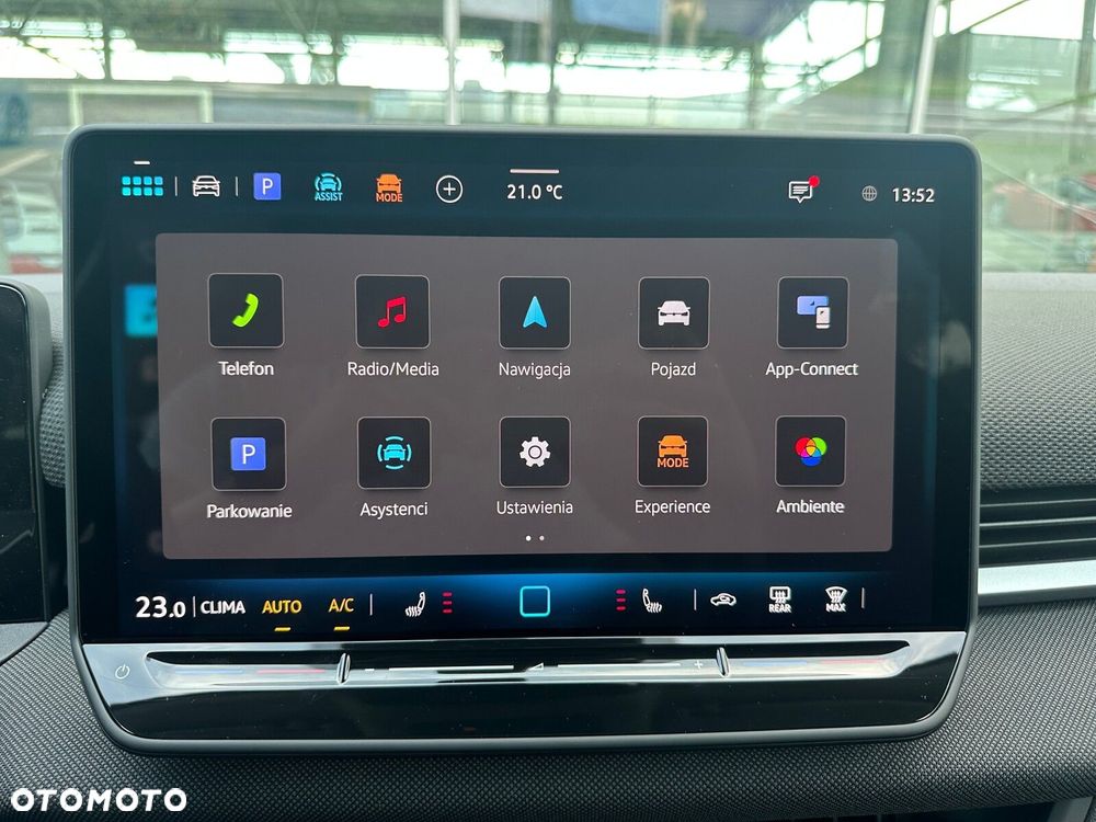 Volkswagen T-Roc 1.5 eTSI Life DSG - 19