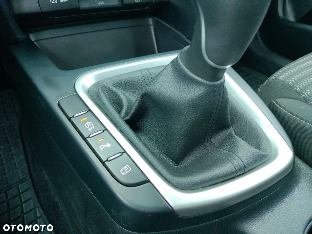 Kia Ceed 1.5 T-GDI M - 28