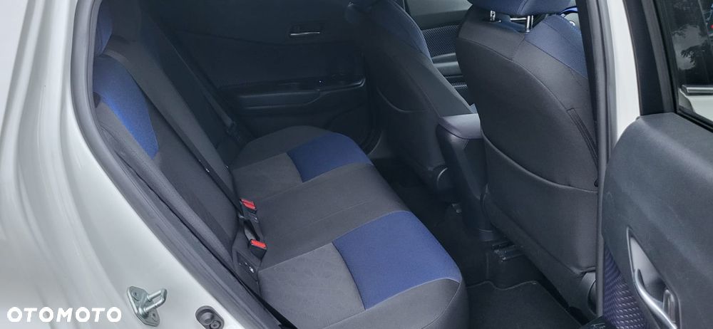Toyota C-HR 1.2 T GPF Premium - 32