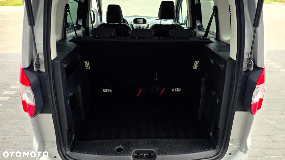 Ford Tourneo Courier 1.5 TDCi Titanium - 15