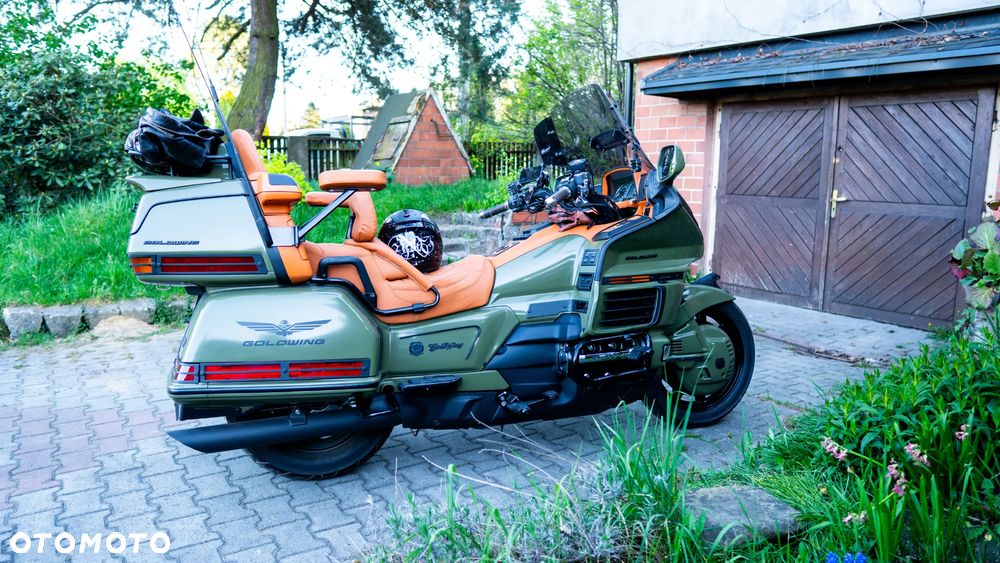 Honda GL - 4