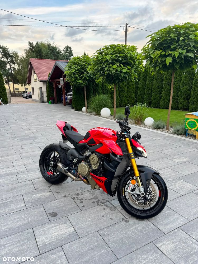 Ducati Streetfighter V4 - 2