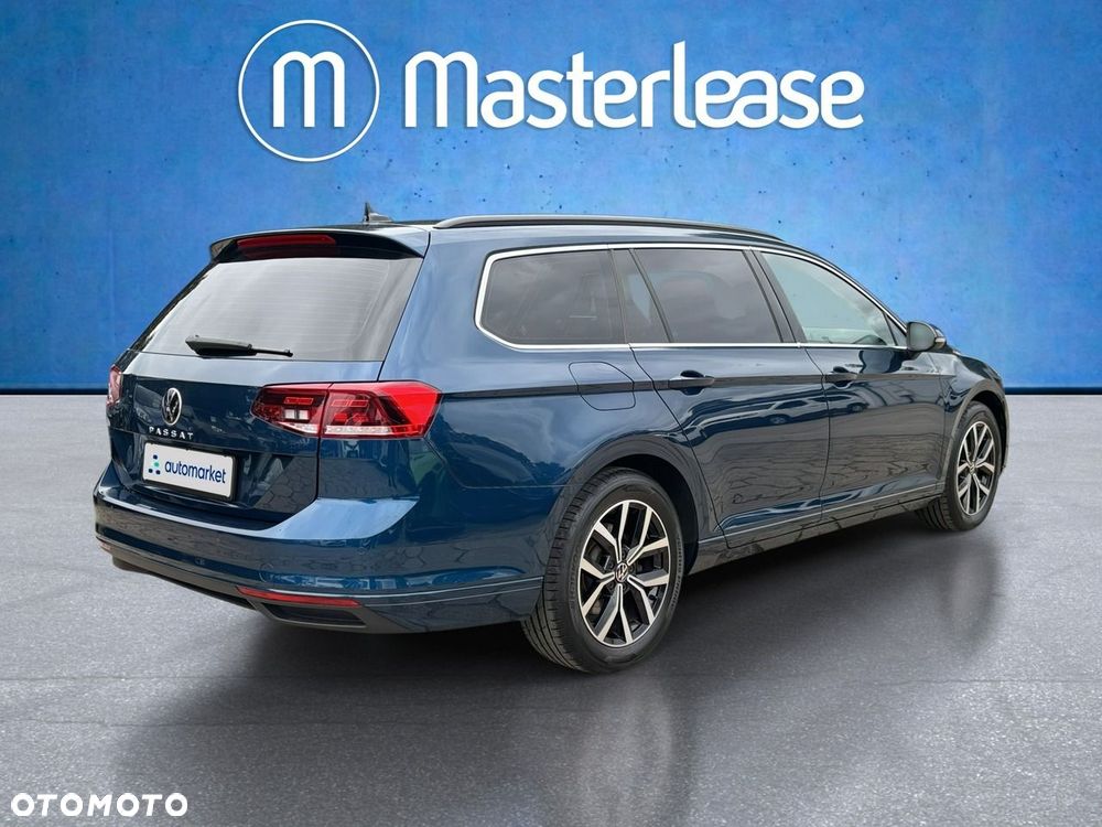Volkswagen Passat - 5