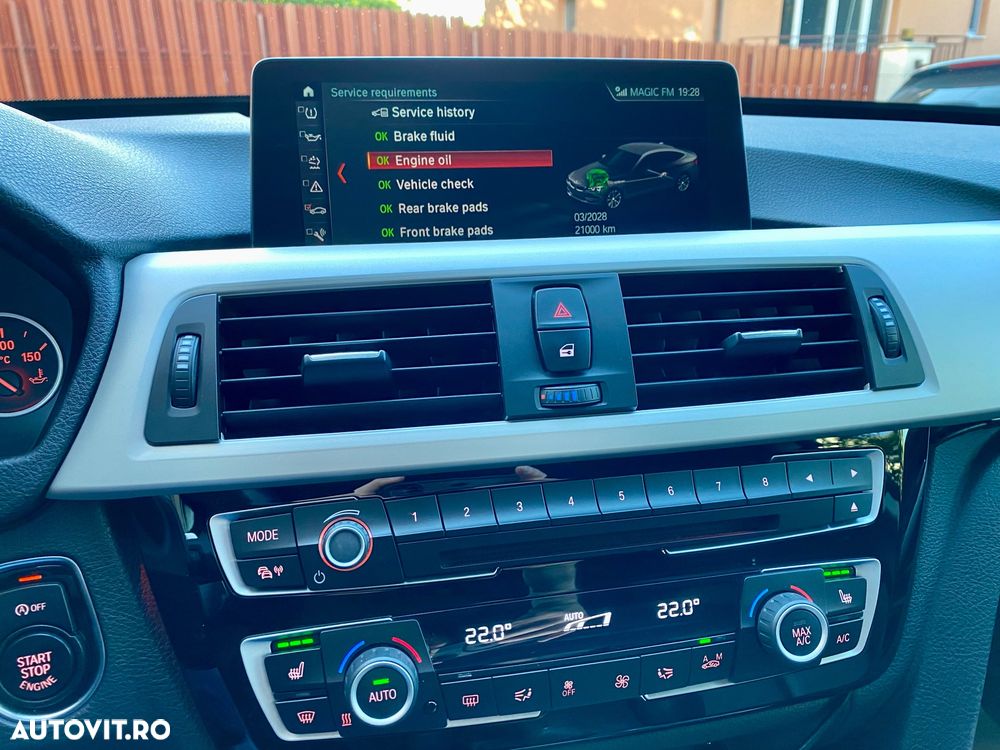 BMW Seria 3 320d Aut. - 18