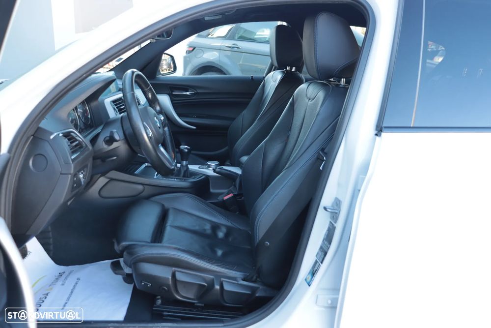 BMW 118 d Pack M - 11